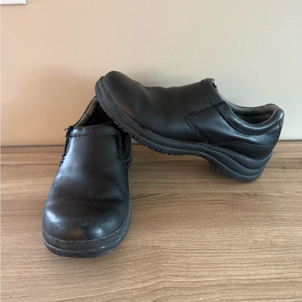 Dansko Thomas Shoe - 42 - Black